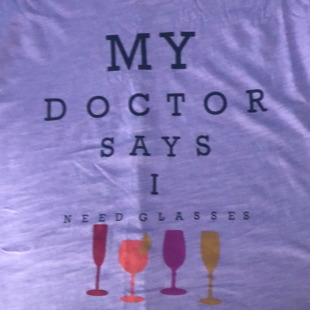Glasses tee size small St. John’s bay NWT